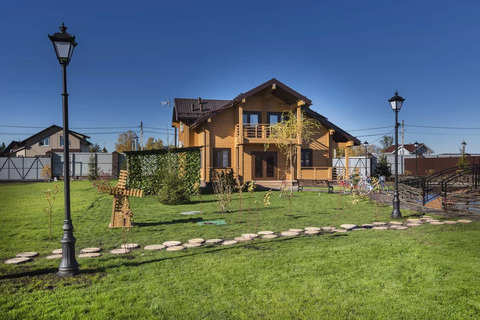 Коттедж посуточно 200 м2