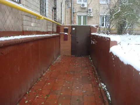 Зорге 10. к.1. Сдается ПСН 178 кв.м на -1/6 дома