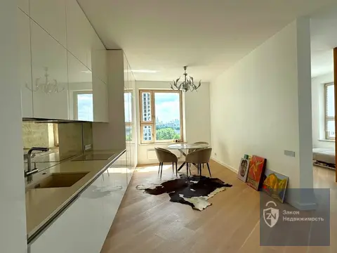 ЖК Невский, 3х к.кв. с мебелью и техникой.