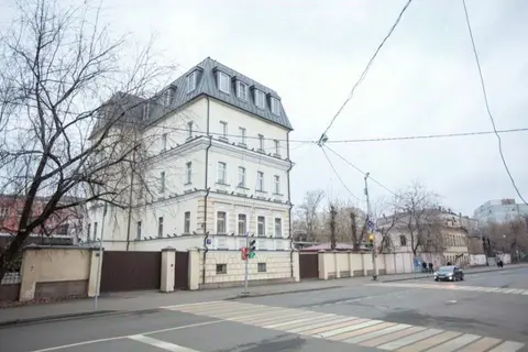 Здание ул. Б. Почтовая (офис,банк,медицина)