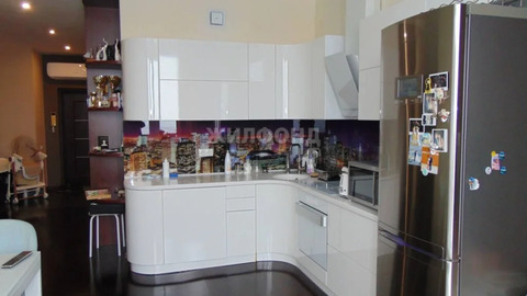 Продажа квартиры, Новосибирск, ул. Державина