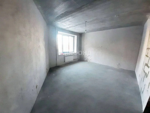 Продажа квартиры, Новосибирск, ул. Есенина