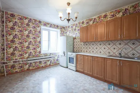 Ищете просторную двухкомнатную квартиру в кирпичном доме с красивым ви