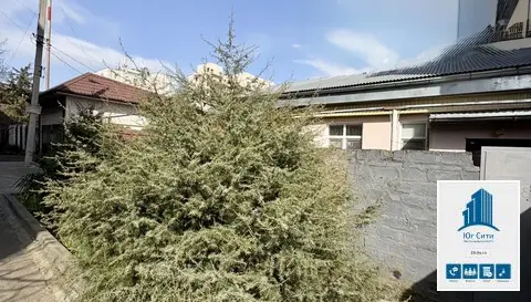 Участок в центре города для целей коммерческого использоваия.