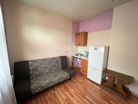 Продажа квартиры, Новосибирск, ул. Твардовского