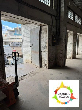 На охраняемой, огороженной территории предлагается теплый склад 370+64