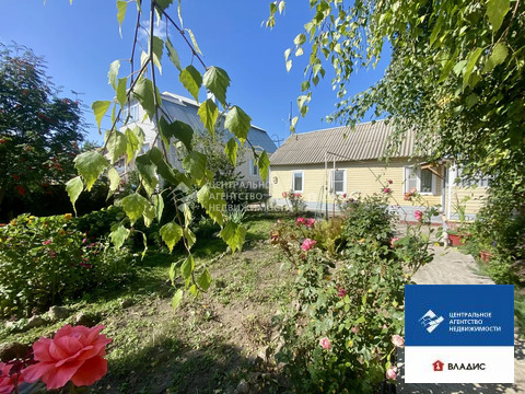 Продажа дома, Октябрьский, Михайловский район, ул. Корнеева