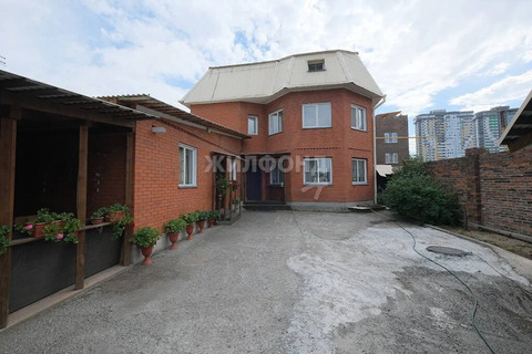 Продажа дома, Новосибирск, ул. Воинская