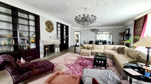 Коттедж 736 м2 на участке 28.2 сот.