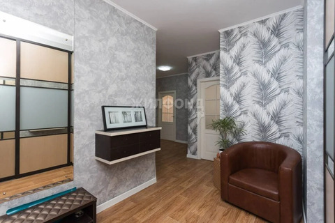 Продажа квартиры, Новосибирск, ул. Пархоменко