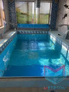 два коттеджа у залива