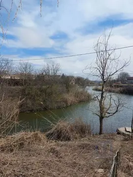 Продаю участок на берегу озера в закрытом СНТ Медик Красный Крым