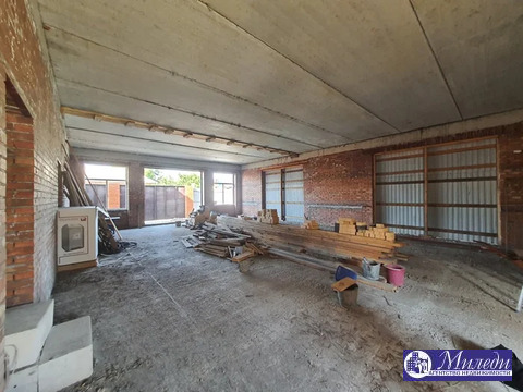 Продажа торгового помещения, Батайск, Ленинградская/Калинина улица