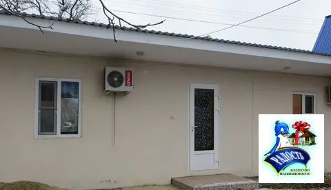 Продам дом-гостиницу возле теплого моря с хорошим участком.