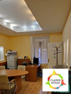 В центре Москвы сдается офисное помещение, с мебелью и аквариумом