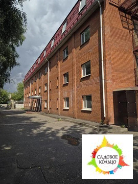 Сдается отдельно стоящее здание на огороженной территории с парковкой