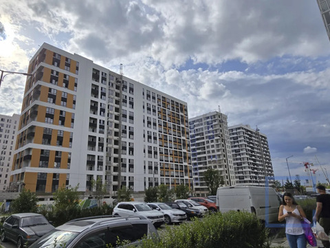 Продажа торгового помещения, м. Филатов Луг, ЖК Деснаречье