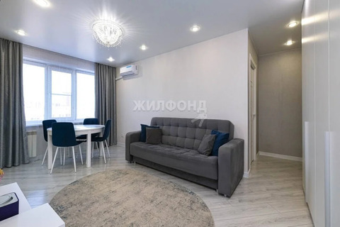 Продажа квартиры, Новосибирск, ул. Кошурникова