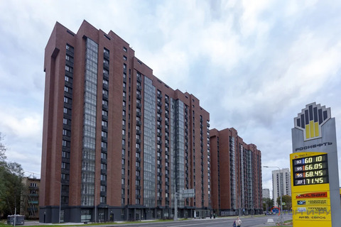 Продажа торгового помещения, ул. Бехтерева