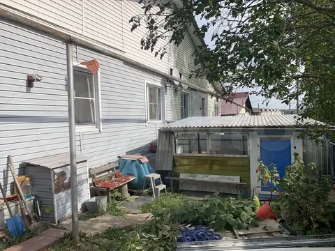 3-к. квартира, 53 м, 1/1 эт.