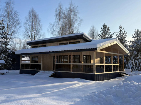 Коттедж 119 м2 на участке 10 сот.