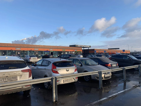 Под магазин или офис 25 м2 на Авторынке! Арендные каникулы