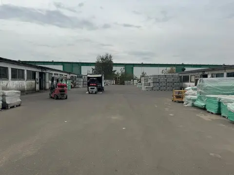 1600 м2 в аренду в Щербинке под склад, легкое производство