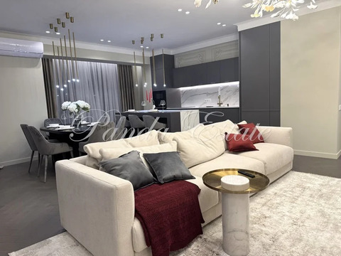 Видовая квартира в ЦАО с 3 спальнями (ном. объекта: 9748)