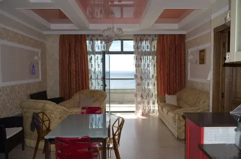 Шикарные апартаменты с видом на море