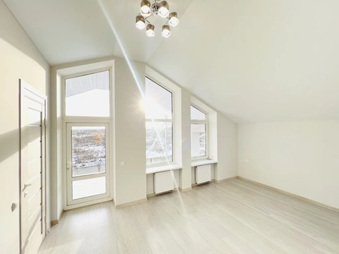 Новый дом 167,2м2 с ремонтом на участке 5,6 сот в центре села