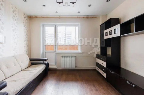 Продажа квартиры, Новосибирск, ул. Одоевского