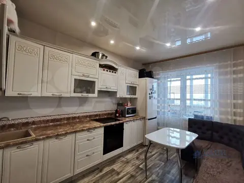 2-к. квартира, 63,7 м, 1/5 эт.