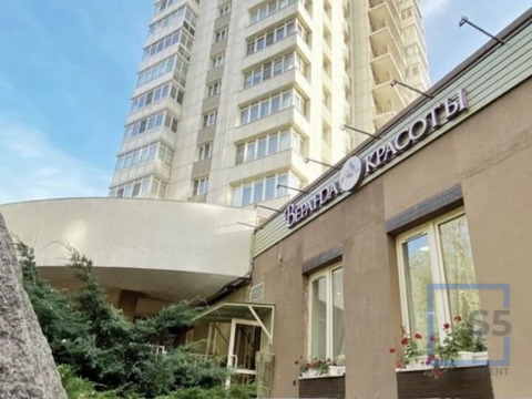 Продажа торгового помещения, м. Мичуринский проспект, ул. Лобачевского