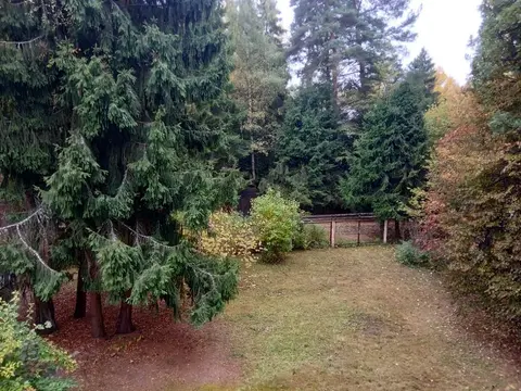 Продажа лесного участка в стародачном посёлке на Рублевке 20км от мкад