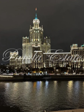 Вид на реку.Четыре комнаты. (ном. объекта: 9744)