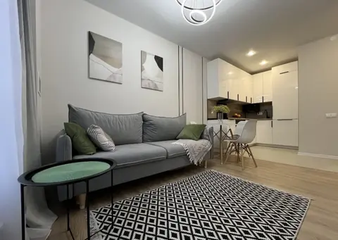 Ясная, 4, 1комн, 25000