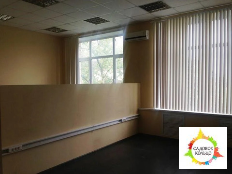 Офис в офисно складском комплексе