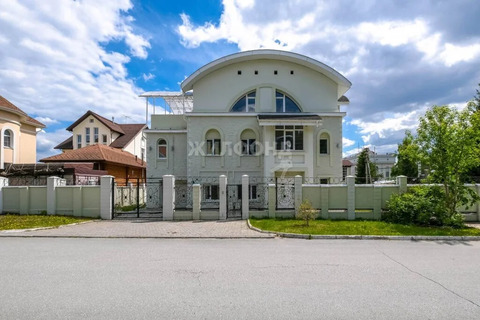 Продажа дома, Новосибирск, ул. Нарядная