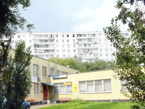 Здание в СВАО
