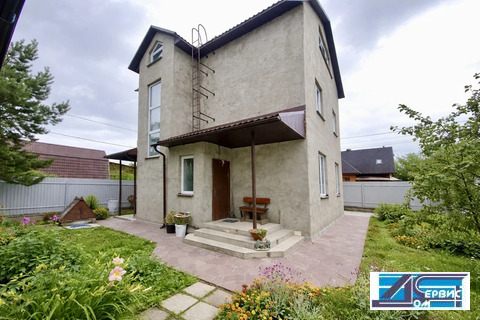 продается коттедж