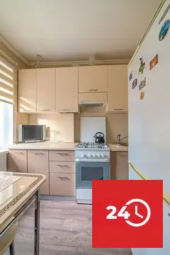 Продaeтcя уютнaя  3к кваpтира по улице Бeляевa 6