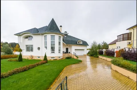 Коттедж в охраняемом поселке рядом с парком Раздолье и всего 7 км