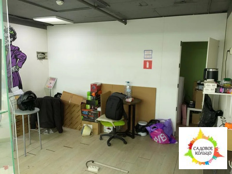 Предлагается в аренду торговое помещение на минус первом этаже Не рас