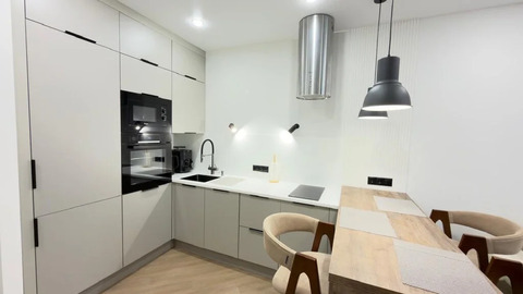 Сдается 2-к. квартира, 48 м, 15/24 эт.