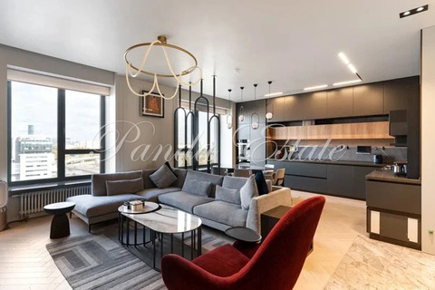 Виды на Сити и центр. Премиум ремонт (ном. объекта: 9654)