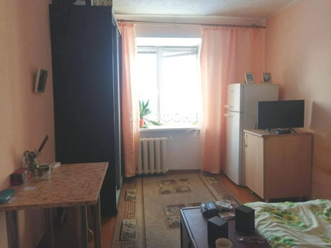 Продажа комнаты, Новосибирск, ул. Твардовского