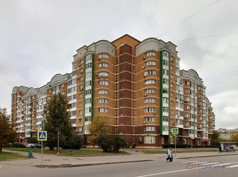 Продажа торгового помещения, ул. Изюмская