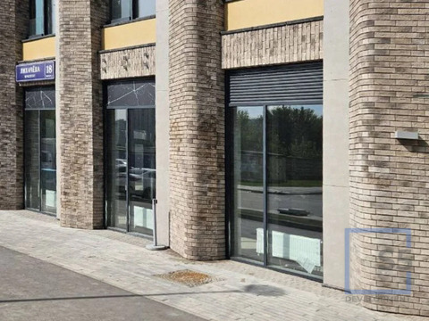 Аренда торгового помещения, м. Технопарк, проспект Лихачёва