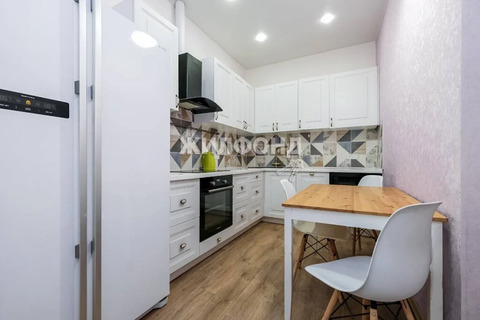 Продажа квартиры, Новосибирск, ул. Аэропорт