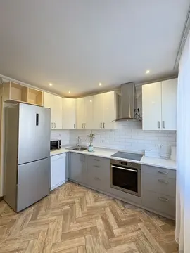 Аренда 3х к.кв. в пешей доступности от м.Рассказовка